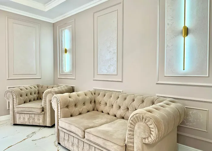 Apartpoltava New Palace 2023 Вишукані Апартаменти На Соборності Центр Готельні Чеки